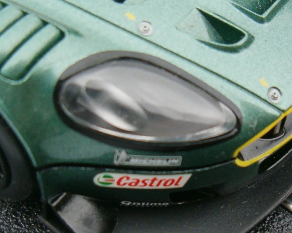Albi Slot GP - Duel Aston Martin DBR9 : Scalextric vs SCX