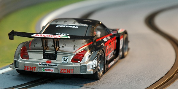 Ninco Lexus SC430 Zent Team Cerumo
