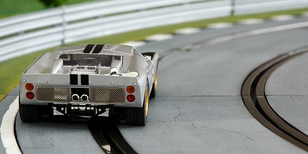 Scalextric Ford GT40 Mk II Graham Hill Le Mans