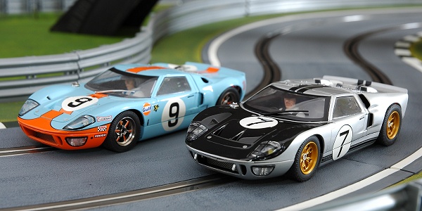 Scalextric Ford GT40 Mk II Graham Hill Le Mans